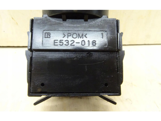 Ручка стеклоочистителей    Citroen C-Crosser