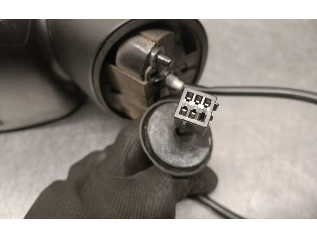 Зеркало электрическое Opel Meriva B 2010 - 2016 года