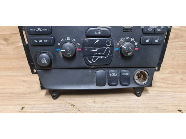 Блок управления двигателя 8697140   Volvo V70