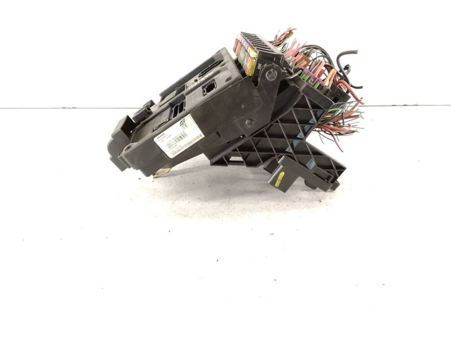 Блок предохранителей S108145200F, 7M0962258E Ford Galaxy