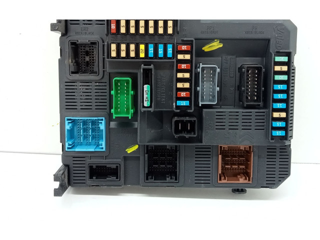 Блок предохранителей  9807532080   Peugeot 2008 I    