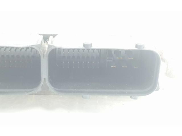 Řídící jednotka 038906019KJ, 038906019KJ Seat Toledo II (1M) 2003