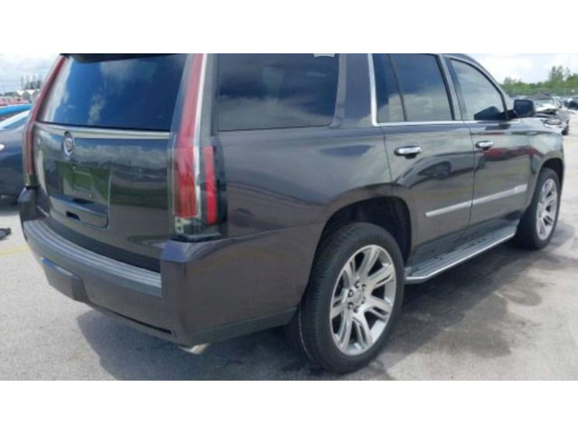 Блок управления 22982740 Cadillac Escalade IV