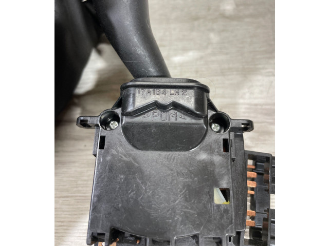 Ручка стеклоочистителей 17A164LH2   Suzuki Grand Vitara I