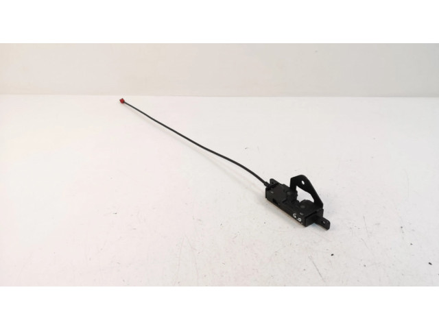 Замок задней крышки