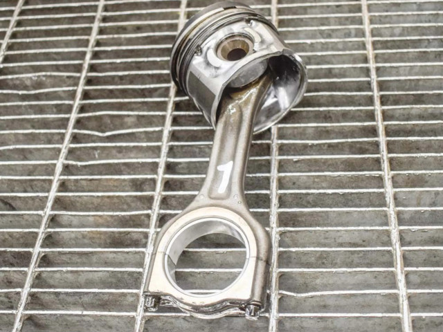 Поршень 9HX (DV6ATED4) 0628V1, 060392 Peugeot 308 для дизельного двигателя 1.6