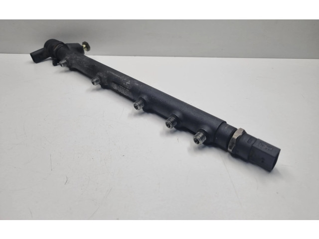 Vstřikovací lišta A6460701595, 6460701595 Mercedes-Benz C W203