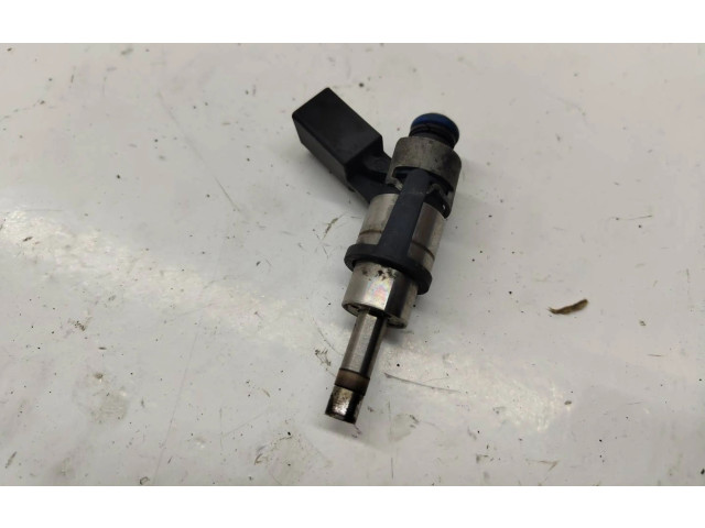 Форсунка 06D133036D    Audi A3 S3 8P   