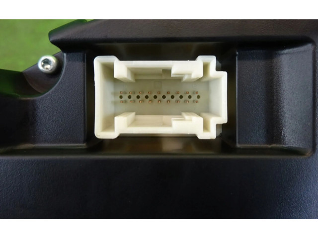 Панель приборов Infiniti Q30