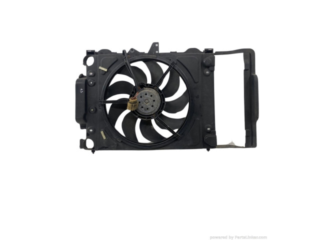 Вентилятор радиатора 8Z0121207B Audi A2