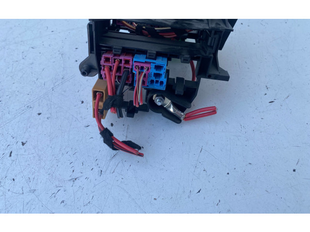 Блок предохранителей 8K1937503A Audi Q5 SQ5