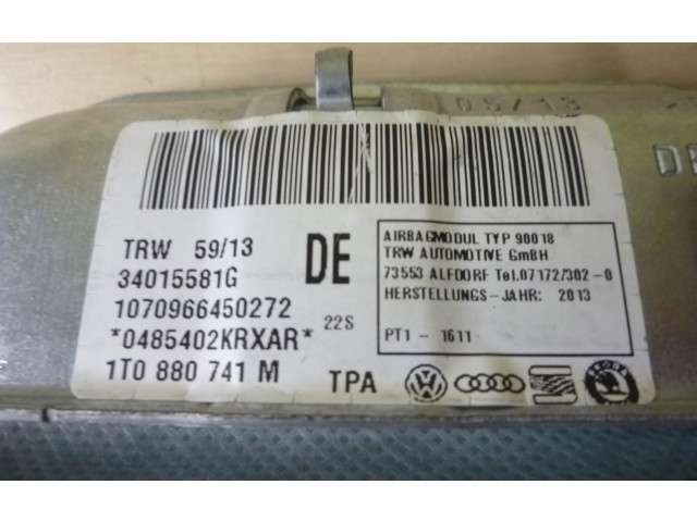 Боковая подушка безопасности 1T0880741M, M421   Volkswagen Touran II
