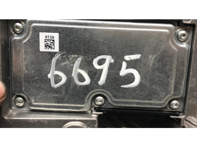 Блок подушек безопасности 085001510, 8200563368   Volkswagen Golf VI