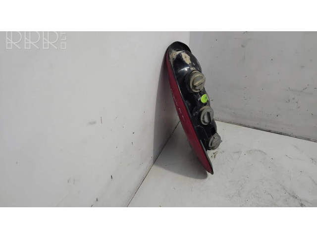 Задний фонарь правый 4576362 Dodge Caravan