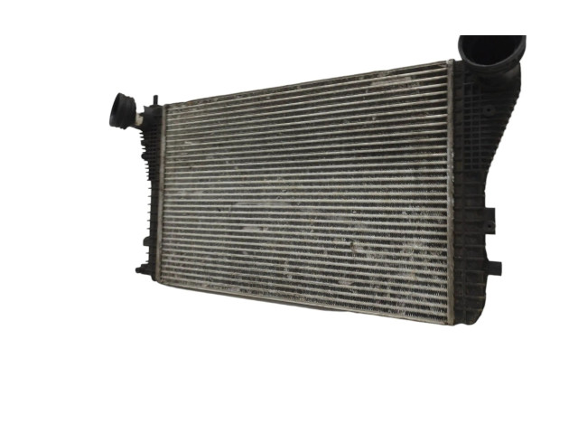 Интеркулер 1K0145803, 1K0145803CD Volkswagen Touran I