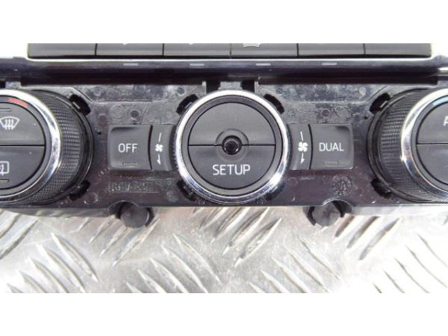 Блок управления климат-контролем 5E0907044K Skoda Octavia Mk3 (5E)