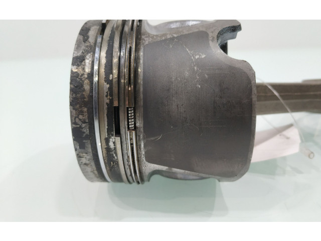  Поршень с шатуном BKP 038J  Volkswagen PASSAT B6  