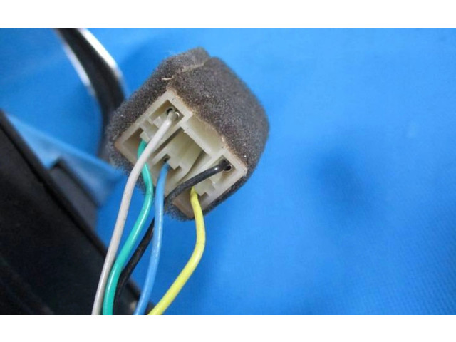 Зеркало электрическое Mitsubishi L200 1996 - 2006 года