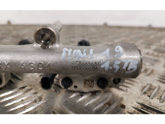 Комплект форсунок DE14018510, 8665631    Mini Cooper Countryman F60 для бензинового двигателя B38A15A/GS658BG 1.5