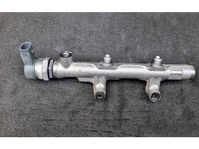 Vstřikovací lišta 059130090CS, 057130764AM   Audi Q7 4M    CRTC 