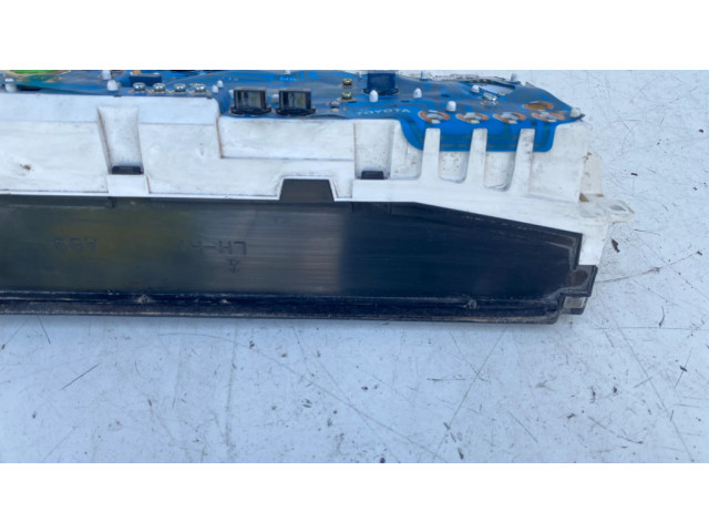 Přístrojová deska  Toyota Carina T170 1990 832002B450, 69156800  