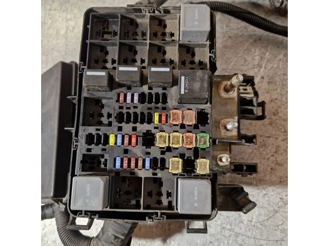 Pojistková skříňka BK2T14A175AA, A6GGGF30 Ford Transit Custom 2015