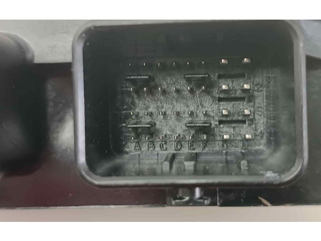 Řídící jednotka 391044X910, 28073401 KIA Carnival 2007