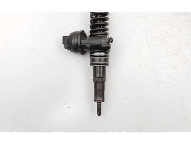 Форсунка 038130073AG, 0414720215 Skoda Superb B6 (3T) BLS,BXE