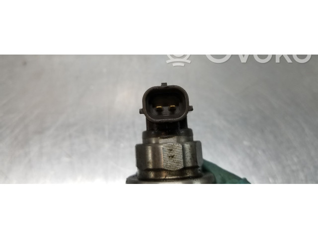 Vstřikovač 55567729 Chevrolet Cruze pro naftový motor 1.7 A17DTS