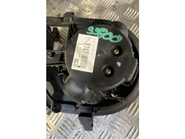 Вентилятор печки    7701049076   Renault Clio II