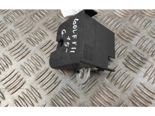 Замок багажника 5Q6827505, 5Q6827505    Volkswagen e-Golf 2014 -  года