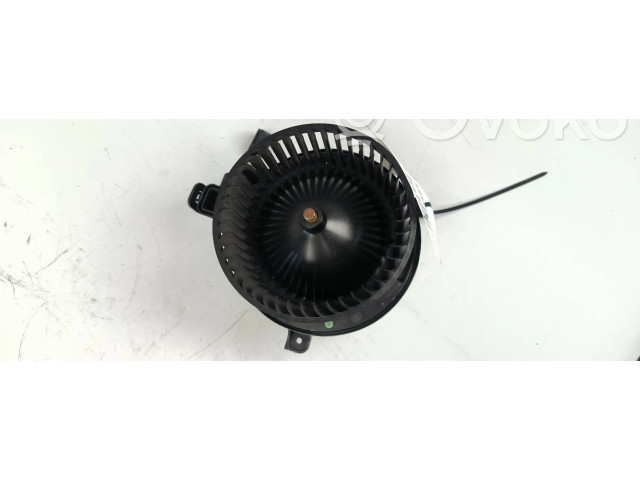 Вентилятор печки 2Q1820021A Skoda Kamiq