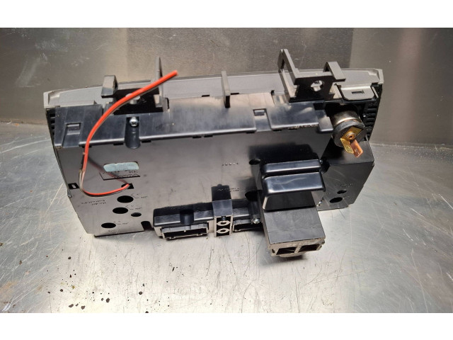 Блок управления климат-контролем 8682930 Volvo S60