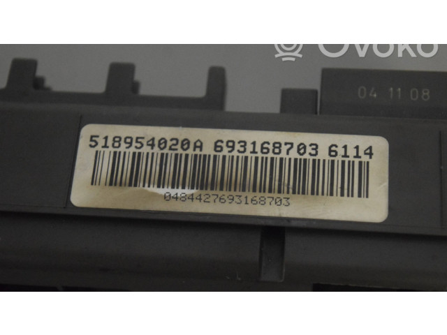 Pojistková skříňka 6931687 BMW X6 E71 2009