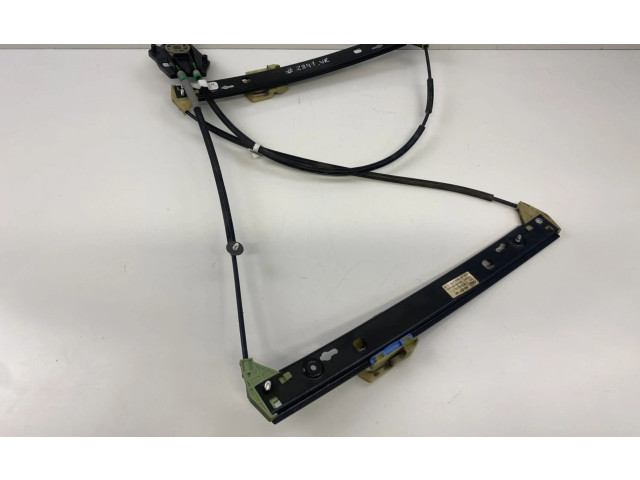 Зеркало электрическое Audi A1 2010 - 2018 года