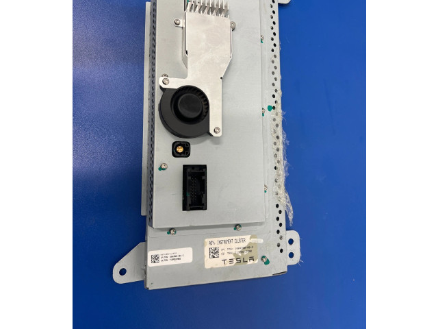 Přístrojová deska  Tesla Model S 2022 100478800C, T13F0012982  