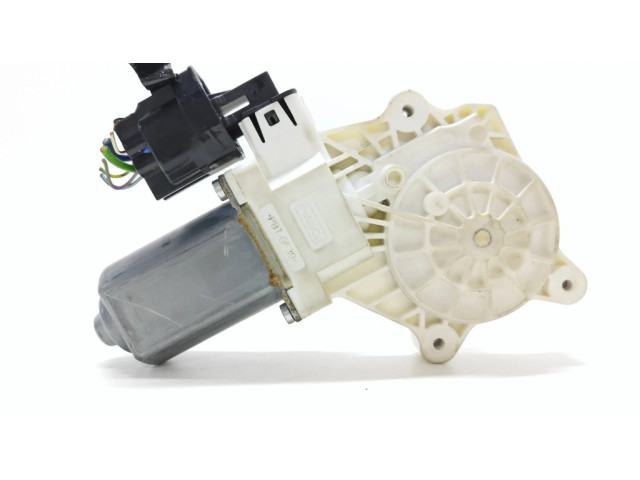 Передний двигатель механизма для подъема окон