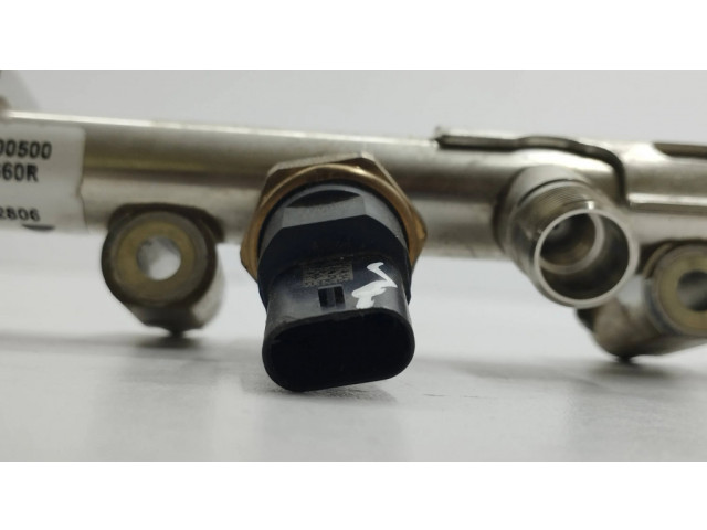 Vstřikovací lišta A2830700500, 175228660R Nissan Juke II F16 pro benzínový motor 1.0