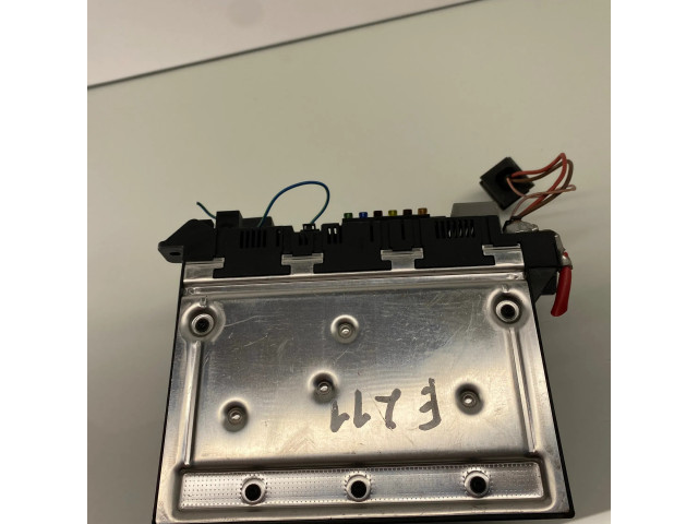 Pojistková skříňka 2115457701 Mercedes-Benz E W211 2005