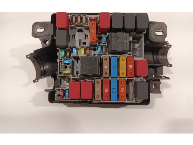 Pojistková skříňka Fiat Punto (199) 2010