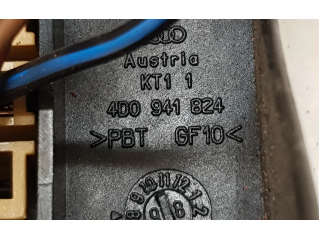   Pojistková skříňka 4D0941824, 4D0941824   Audi A8 S8 D2 4D 1998