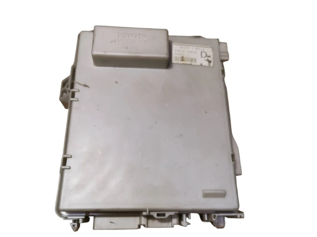 Блок предохранителей 8267030230, 6C230212 Lexus GS 300 350 430 450H