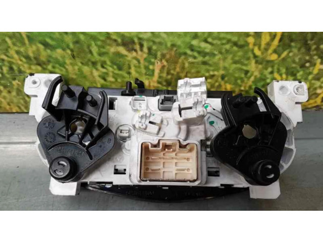 Блок управления климат-контролем 5P3743000   Dacia Dokker