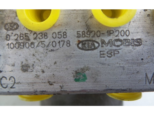 Блок ABS     589201P200, 589201P200    KIA Venga 