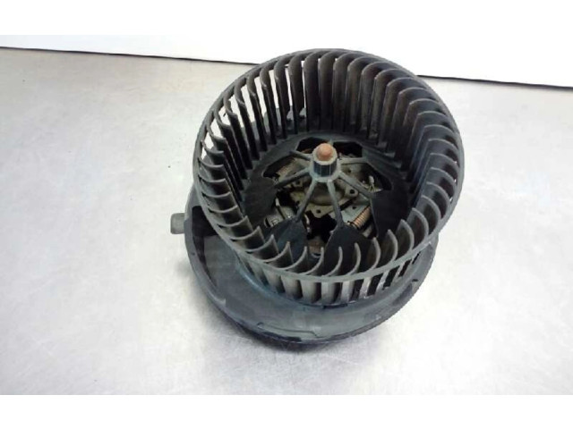 Вентилятор печки 1K1819015A Volkswagen Caddy