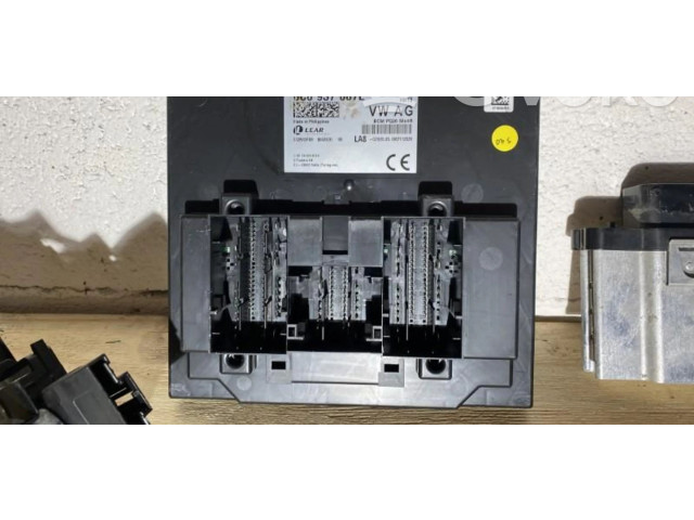 Комплект блоков управления Skoda Fabia Mk3 (NJ)