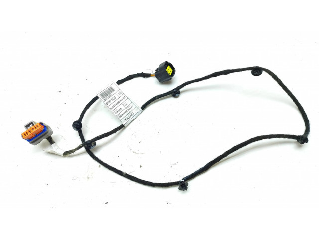 Проводка боковых раздвижных дверей