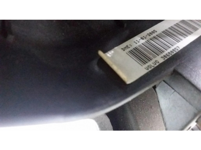Руль Volvo XC90  2003-2006 года 30680857      