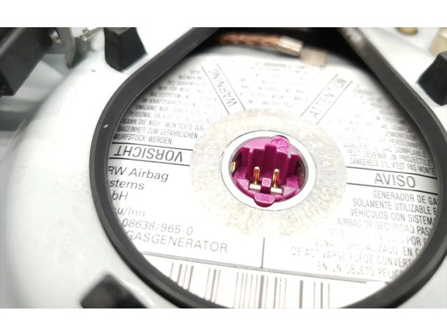 Подушка безопасности водителя 8P0880201D   Audi A2