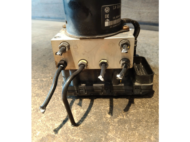 Блок АБС 1J0907379G, 1J0614117C   Skoda  Octavia Mk1 (1U)  1996 - 2004 года